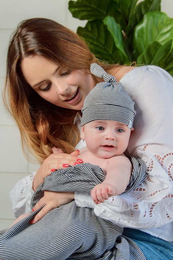 My Jalou - zachte swaddle - inbakerdoek - discreet voeden - Streep zwart wit multi Black