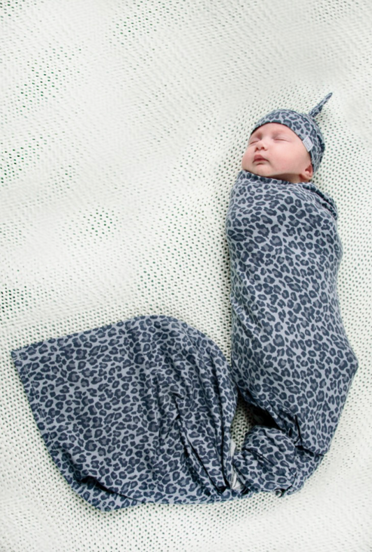 My Jalou - zachte swaddle - inbakerdoek - discreet voeden - Animal Leopard Panter 